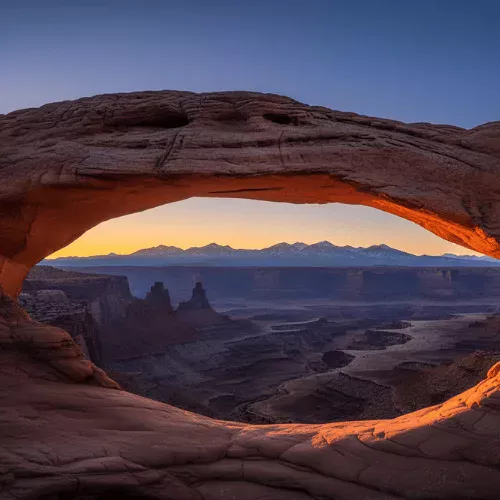Mesa Arch in Moab: Sunrise Fire, Canyon Silence & Your Tiny Home Basecamp